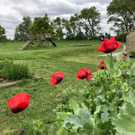 Victoria Fields * Diksmuide