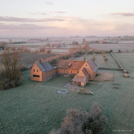 Victoria Fields Diksmuide